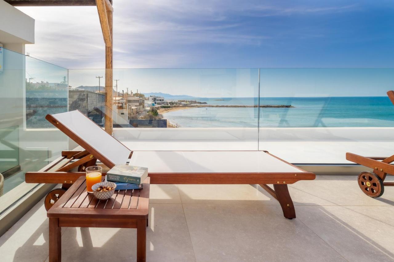 Wave, An Idyllic Seafront Suite By Nirousuites Kokkini Hani Екстер'єр фото
