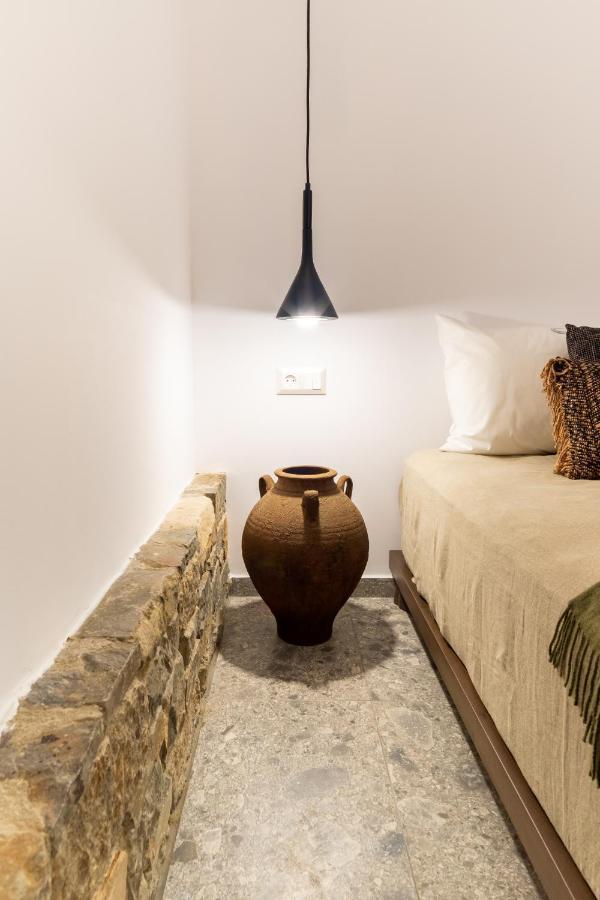 Wave, An Idyllic Seafront Suite By Nirousuites Kokkini Hani Екстер'єр фото
