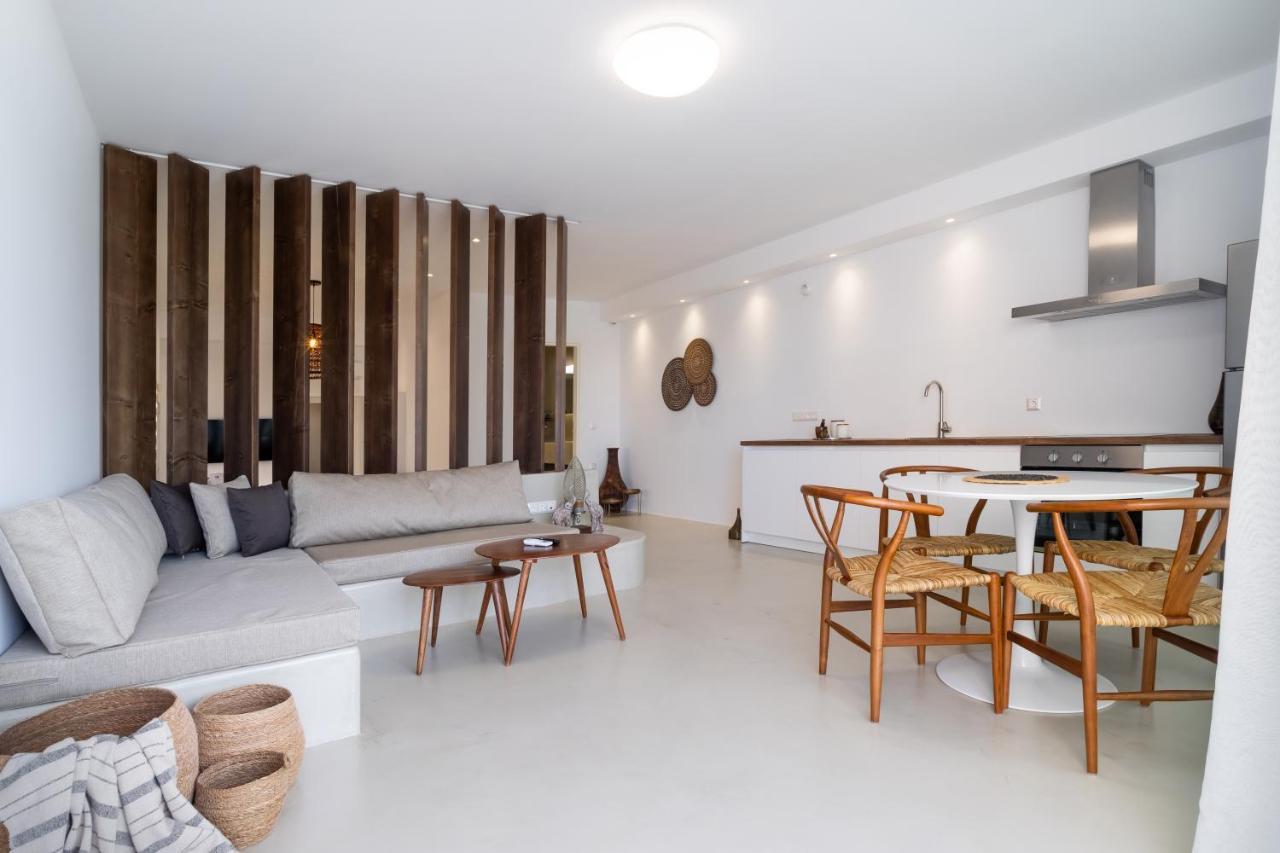 Wave, An Idyllic Seafront Suite By Nirousuites Kokkini Hani Екстер'єр фото