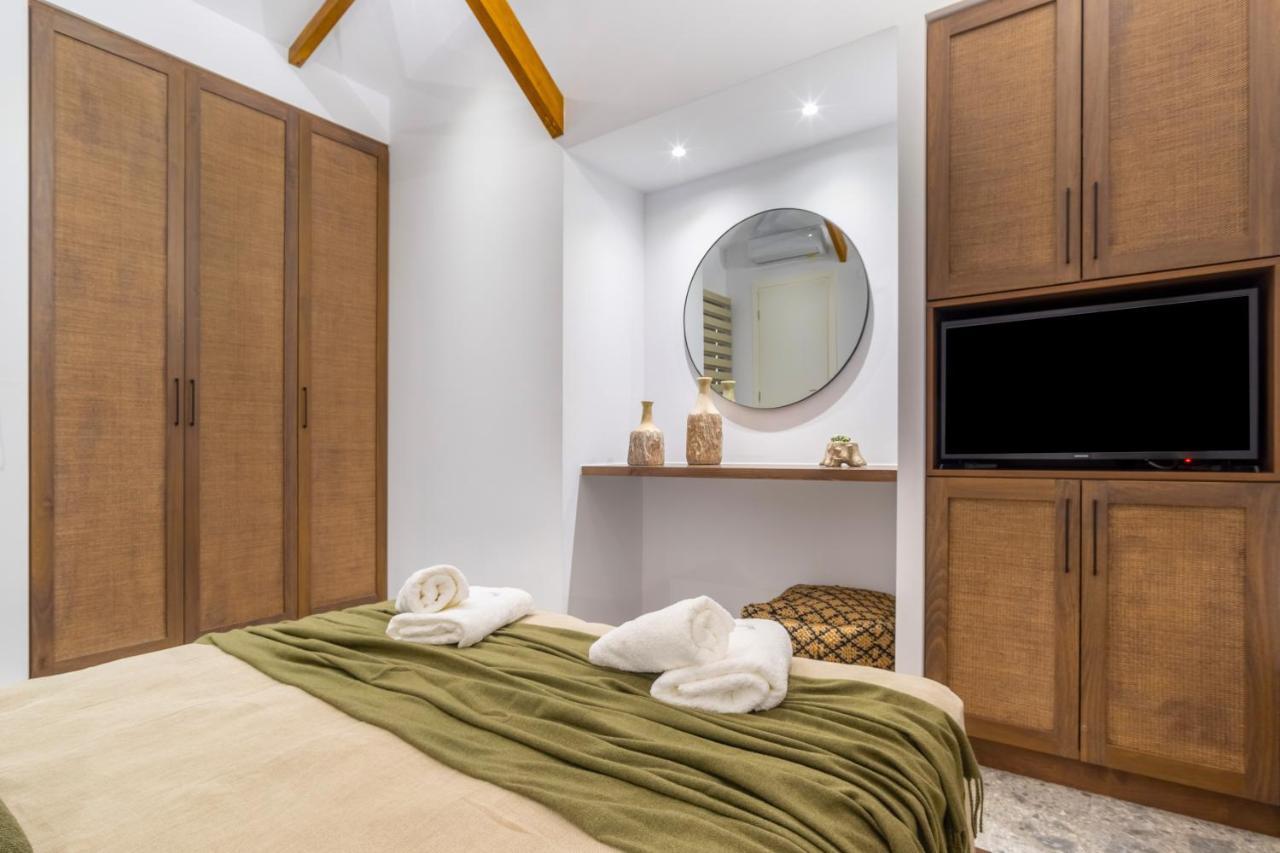 Wave, An Idyllic Seafront Suite By Nirousuites Kokkini Hani Екстер'єр фото