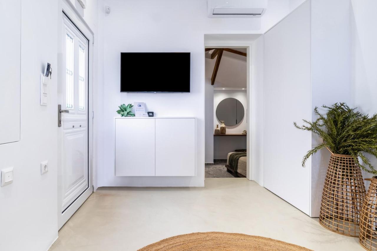 Wave, An Idyllic Seafront Suite By Nirousuites Kokkini Hani Екстер'єр фото